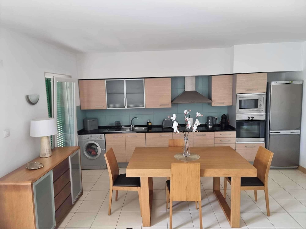 2bed-vila-verde Sal Cape Verde-balcony-pool