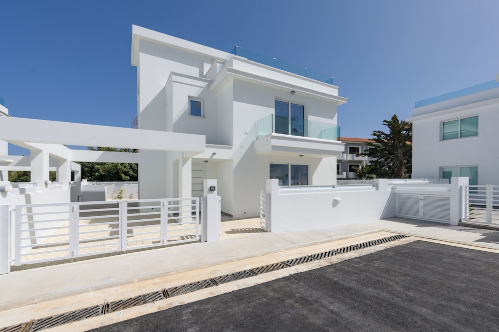 Green Bay Villa 15 in Protaras