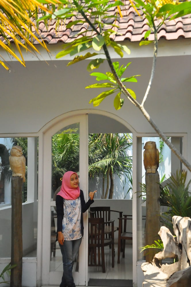 Watusaman Homestay By The Grand Java
