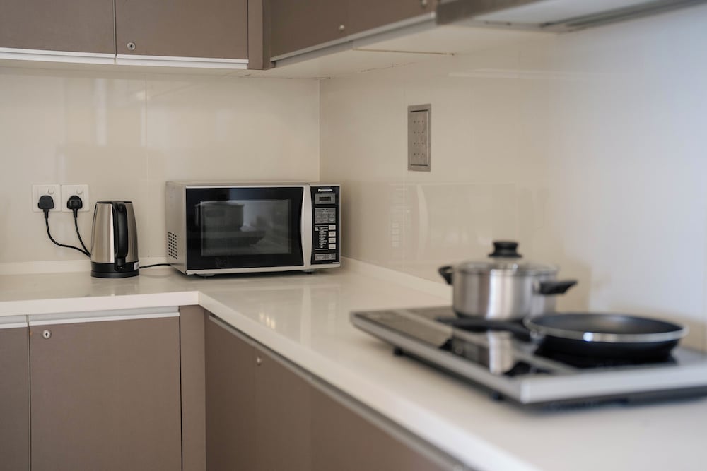 NaiBnB @ Regalia Residence