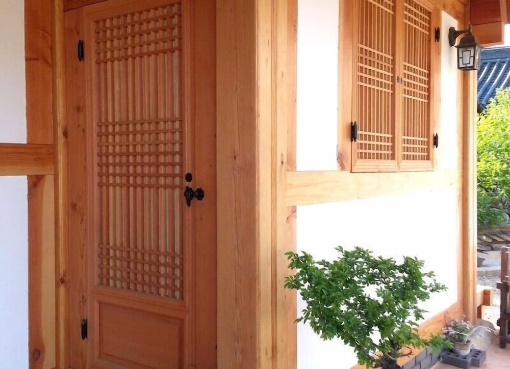 Happy Village Syeobul Guesthouse