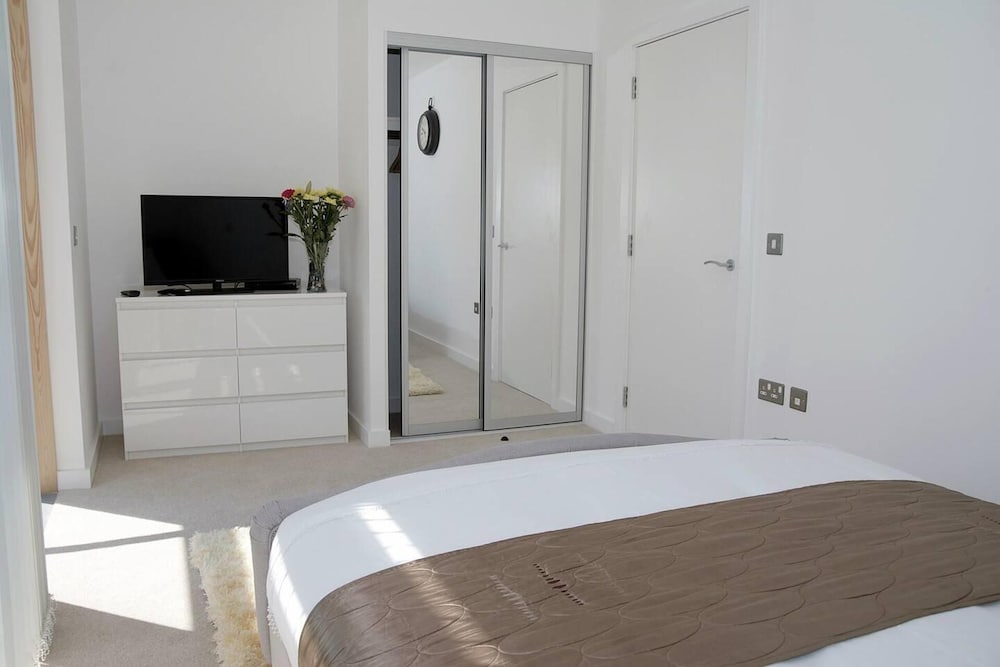 East Central London - Sleeps 6 - Pet Friendly