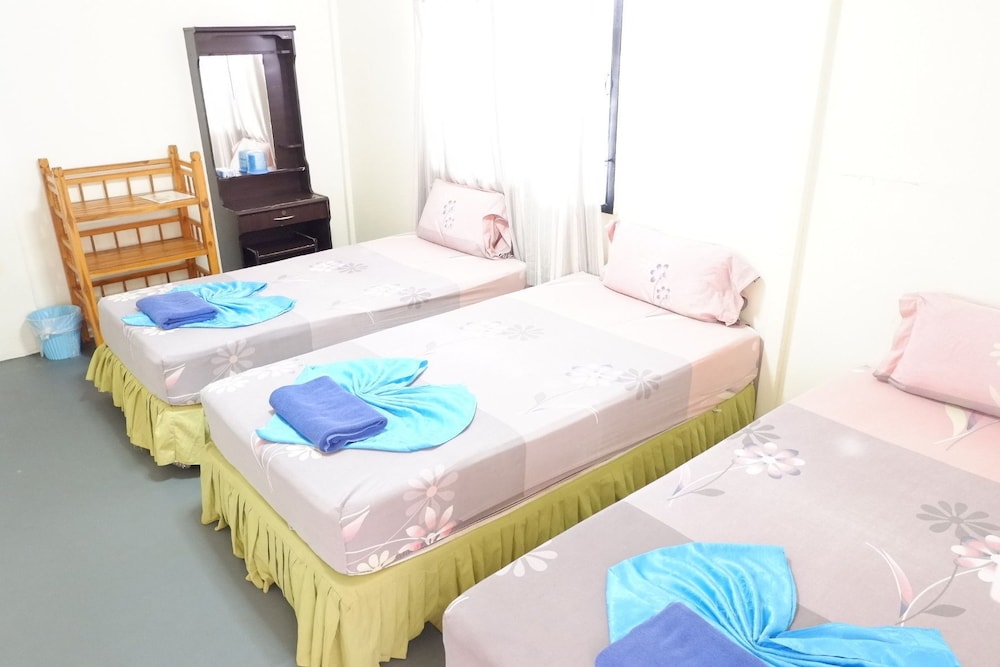 Harmony House - Hostel