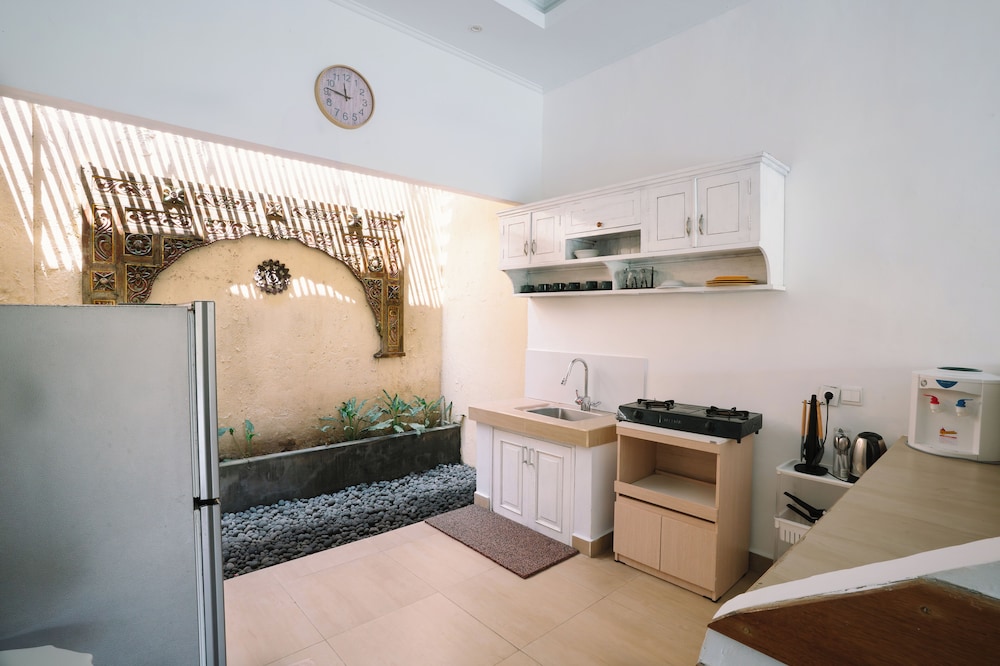 Nelayan Home Villa