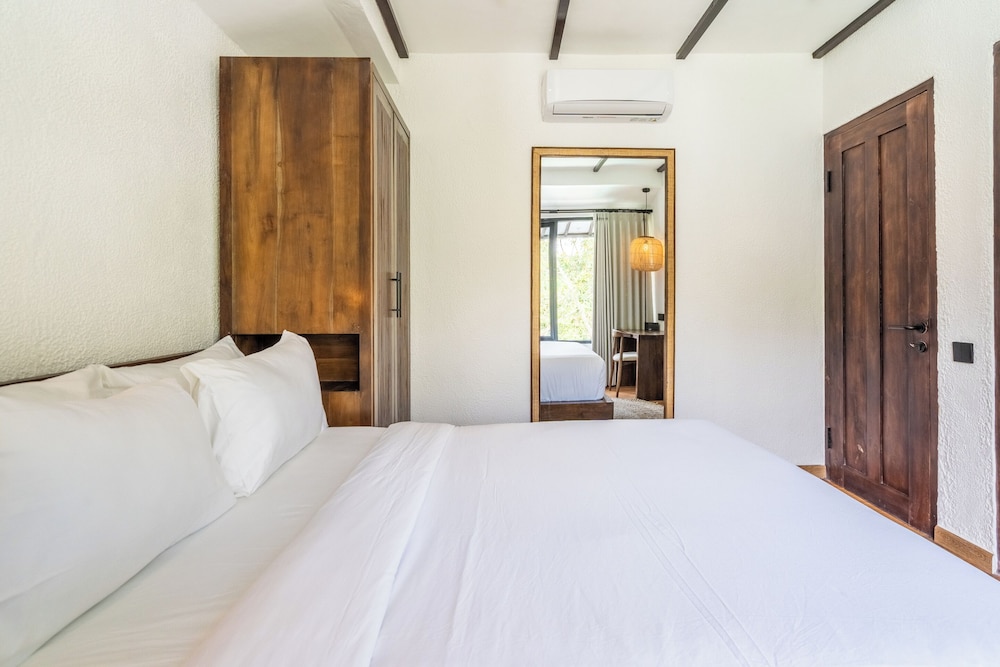 Sacred Jungle by EVDEkimi Ubud – Modern Villas and Apartments with Kitchens, Pools, & Personalized Concierge Service