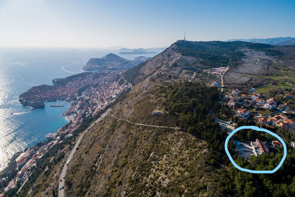 Apartment Holiday Above Dubrovnik