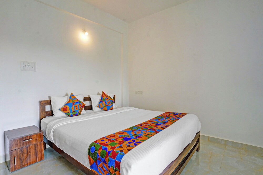 Fabhotel The Ashvem Horizon