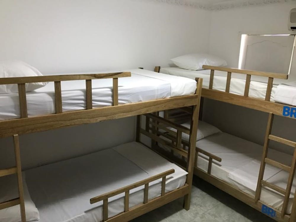La Perla Hostel