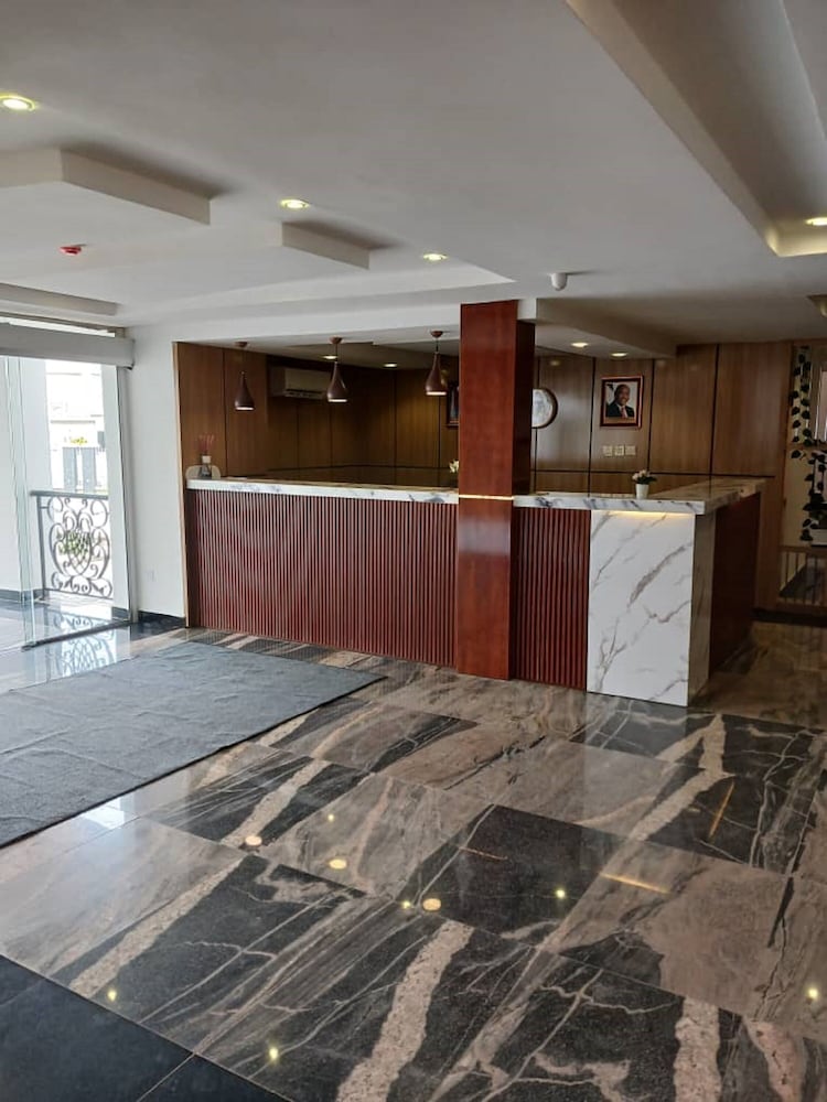 1 Oak Apartments Guzape view 4
