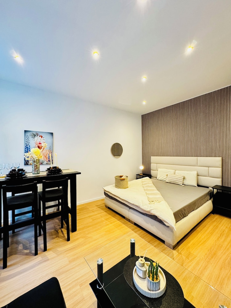 Comfy 1BR Apt Near Praterstern