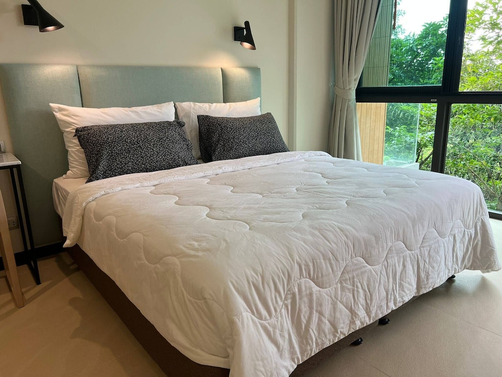 Intercontinental Khao Yai Residence - 100 SQM 2 Bedrooms and 2 Bathrooms