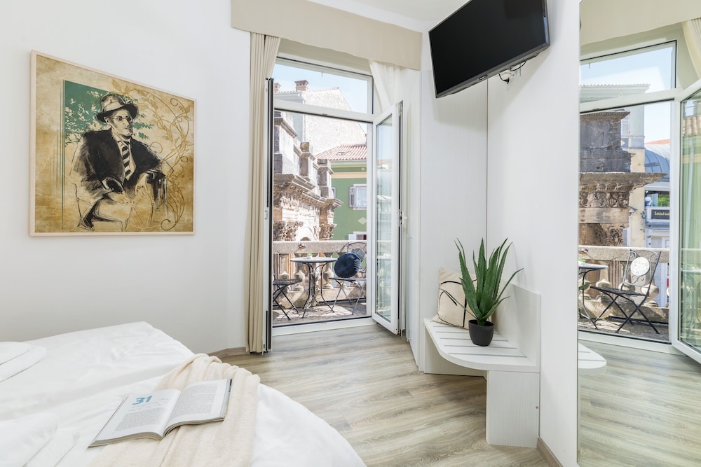 Boutique Suites Joyce