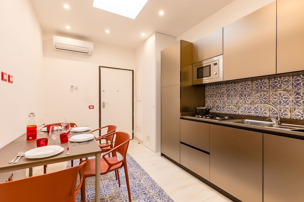Colonna Apartments by Wonderful Italy
