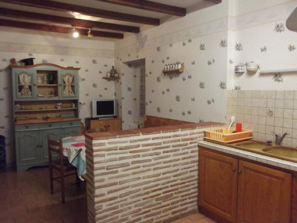 Photo 11