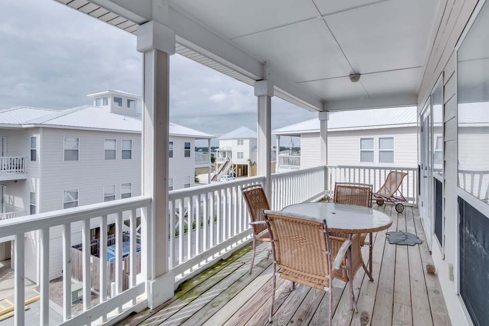 Spinnaker Pointe Unit 3B