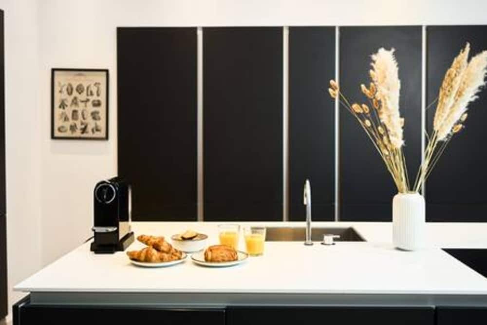 Luxe Apartment Escape