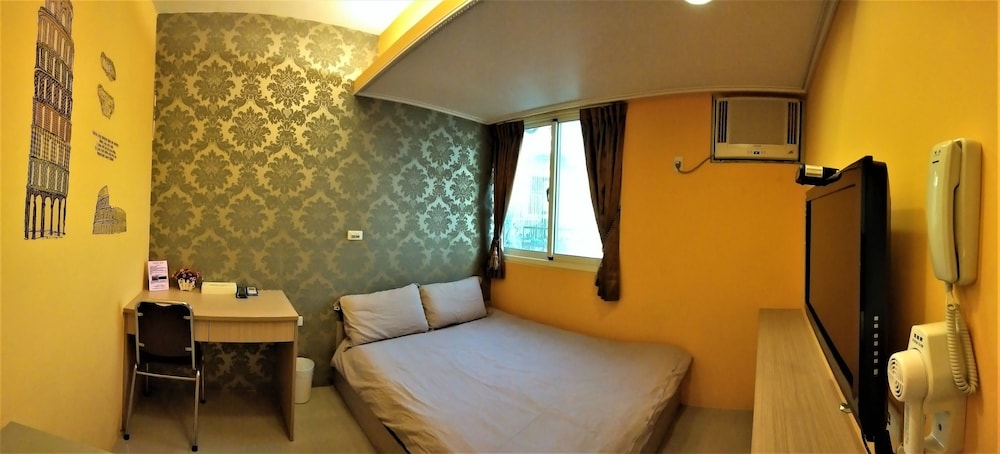 Photo 6