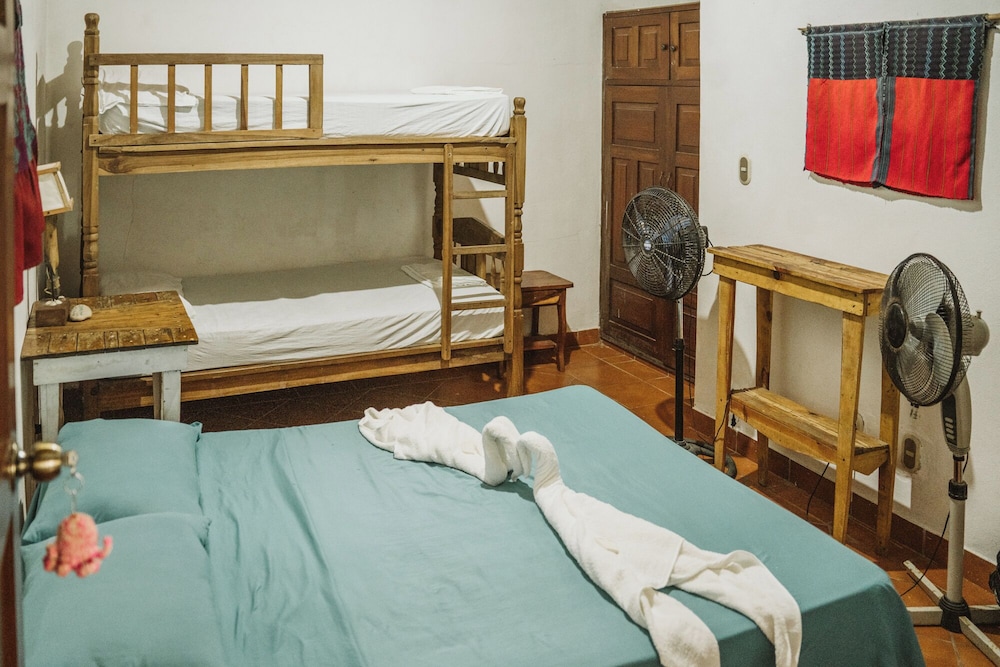 caracolito hostal