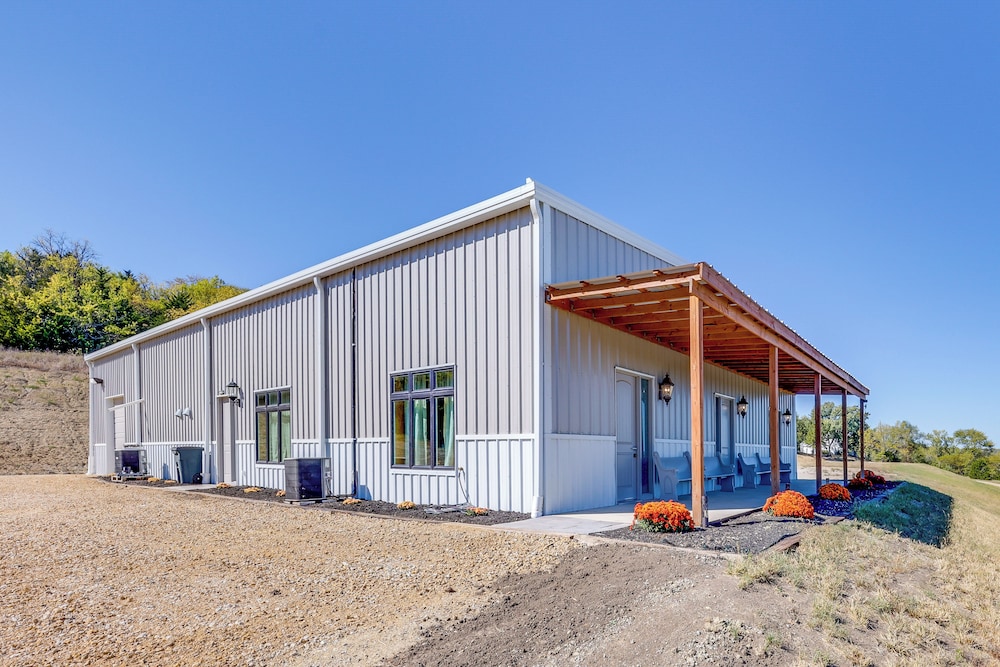 'the Vista' Retreat 30 Mi to Kansas City! - Property Image 35