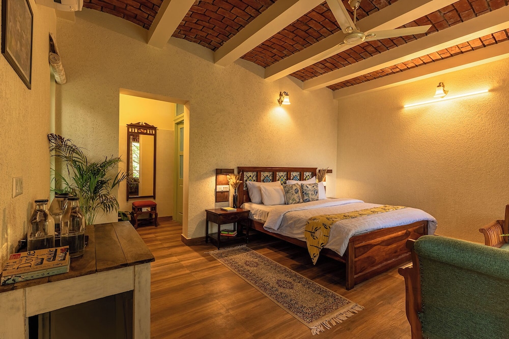 Echor Malusara Lakeview Retreat Bhimtal