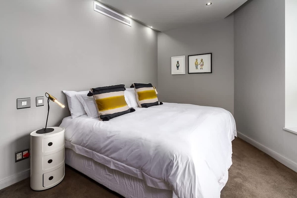 Art Apartment 1304 in Cape Town