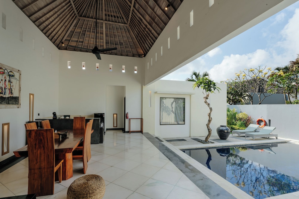 The Seminyak Suites Private Villas