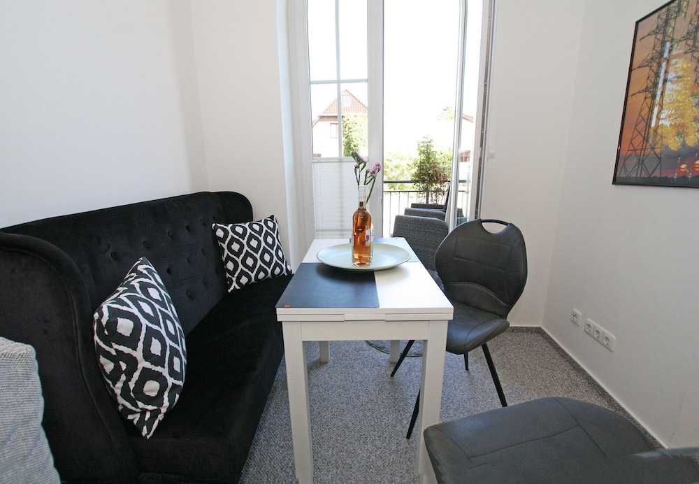Modernes Appartement mit Balkon, Wiek