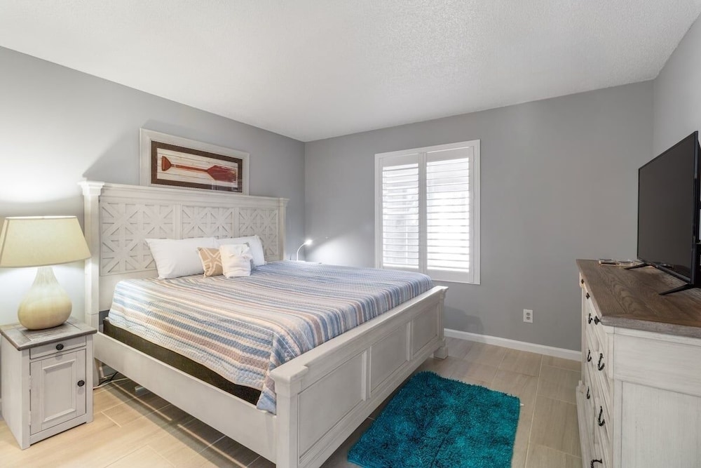 Heron Pointe E1 2 Bedroom Condo