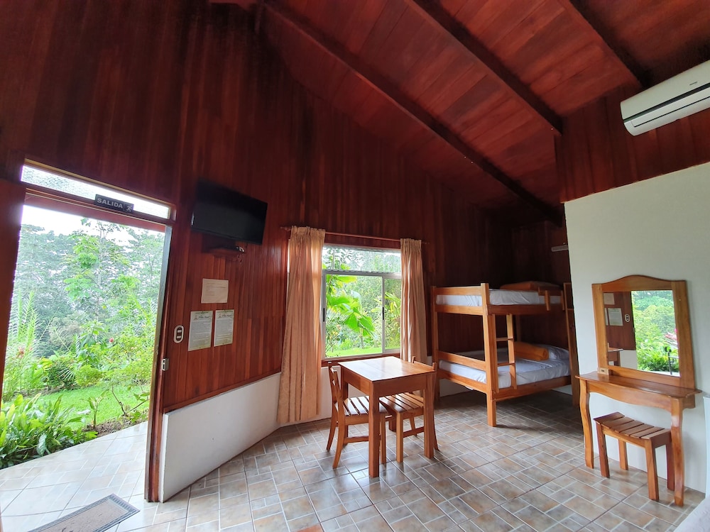 Brisas Arenal Hotel