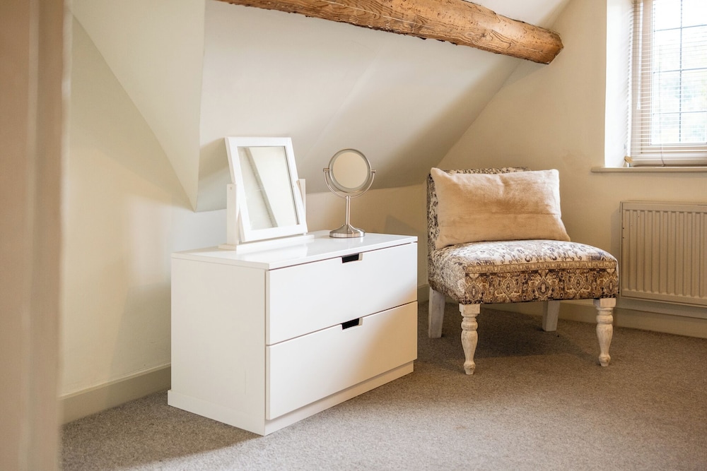 Beautiful Cottage in the Cotswolds