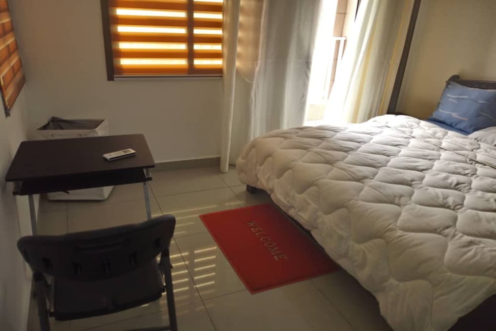 Residences Est 2 T3 view 4