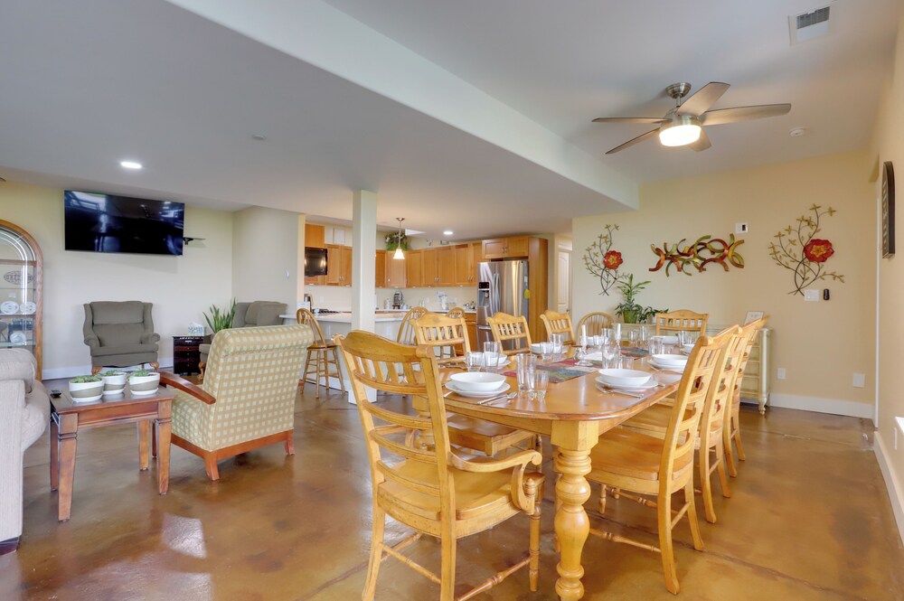 Furnished Patio + Home Gym: Brighton Family Home!