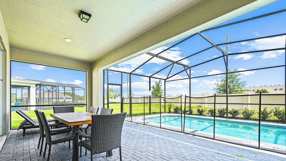 Windsor Island Resort 5br Villa Pool Near Disney