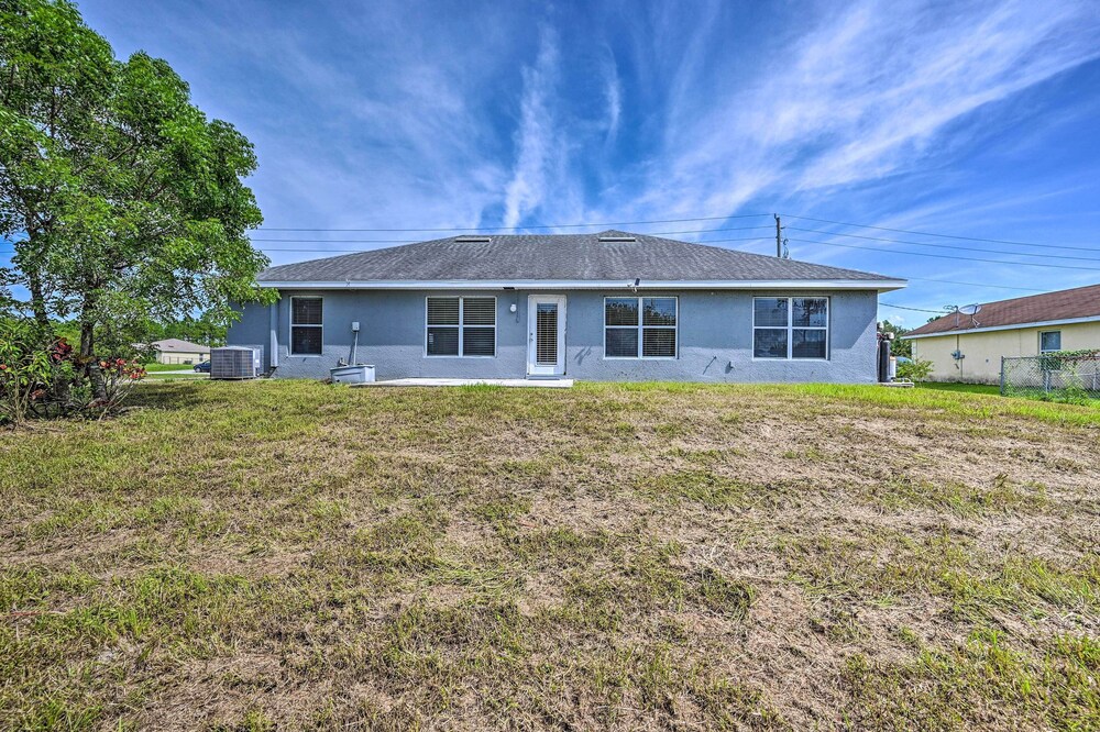 Ranch-style Lehigh Acres House With Big Backyard! view 4