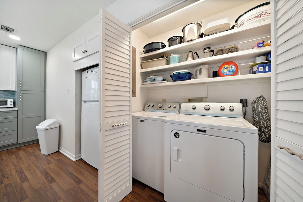Island Breeze by Ryson Vacation Rentals