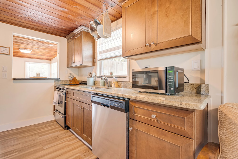 Merritt Island Home w/ Deck & River View!