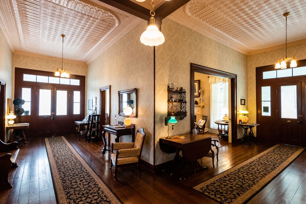 Marshall Vacations - Kennedy Manor BB - Property Image 2