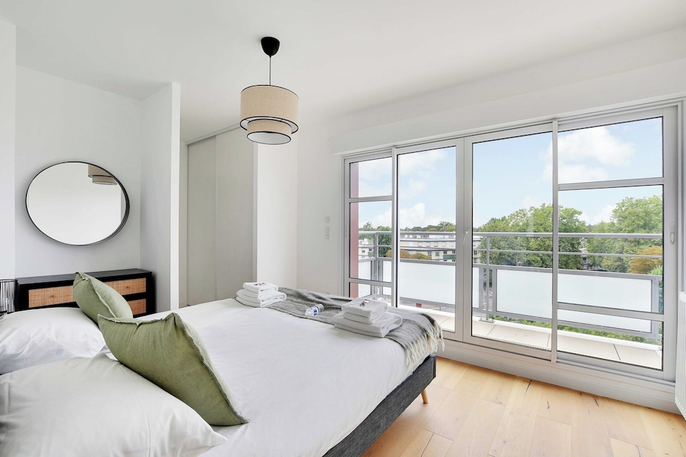 Chic Duplex With Rooftop -3bd/6p- Nogent-sur-marne