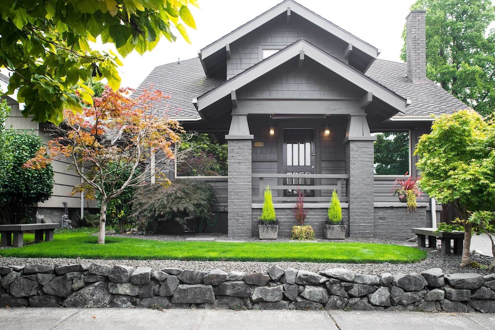 Seattle Vacations - Updated Tacoma Home w/ Patio: 3 Mi to Downtown - Property Image 1