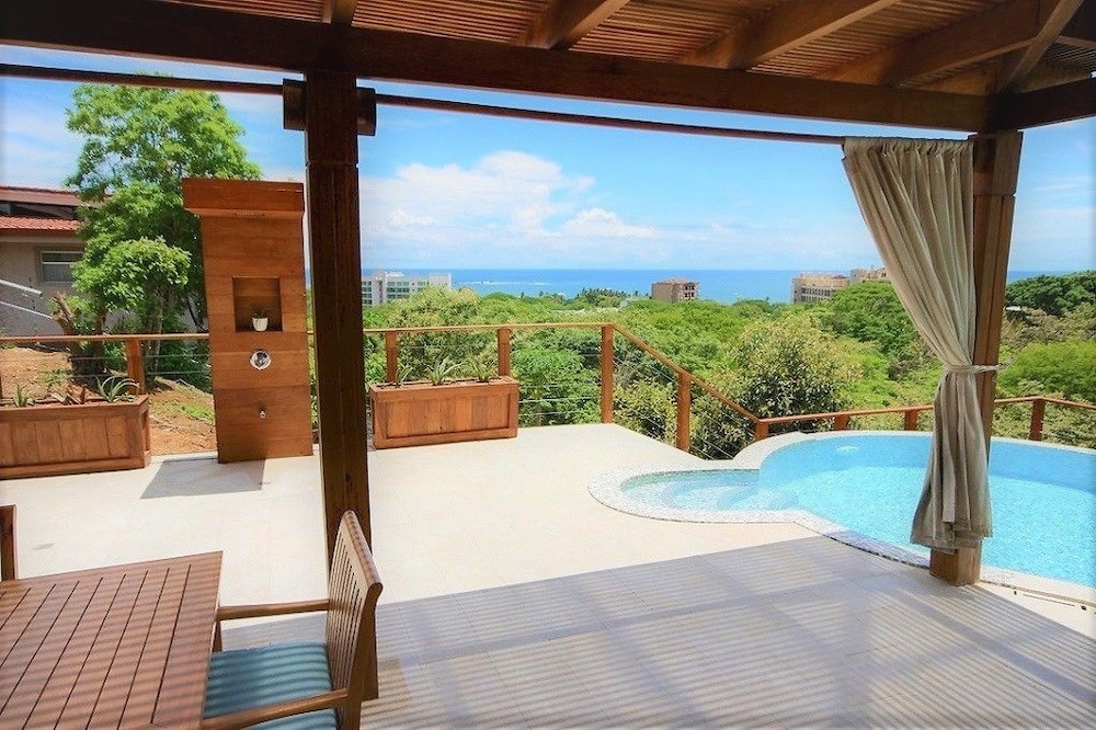 Villa Atardecer - 4 Br home