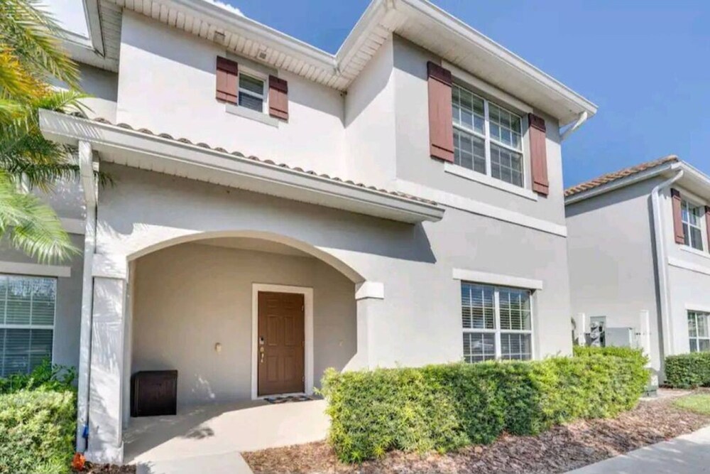 Free Amenities Spacious Home King Beds