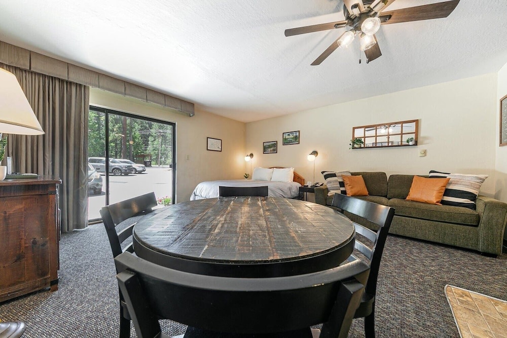 134 Bldg C 1 Bedroom Studio
