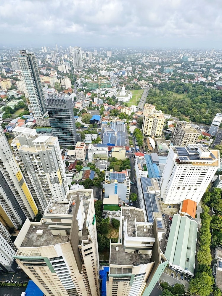 YAKA Trizen Luxury Apartments