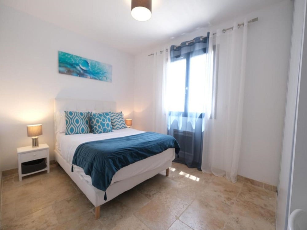Charming Holiday Home With Private Pool