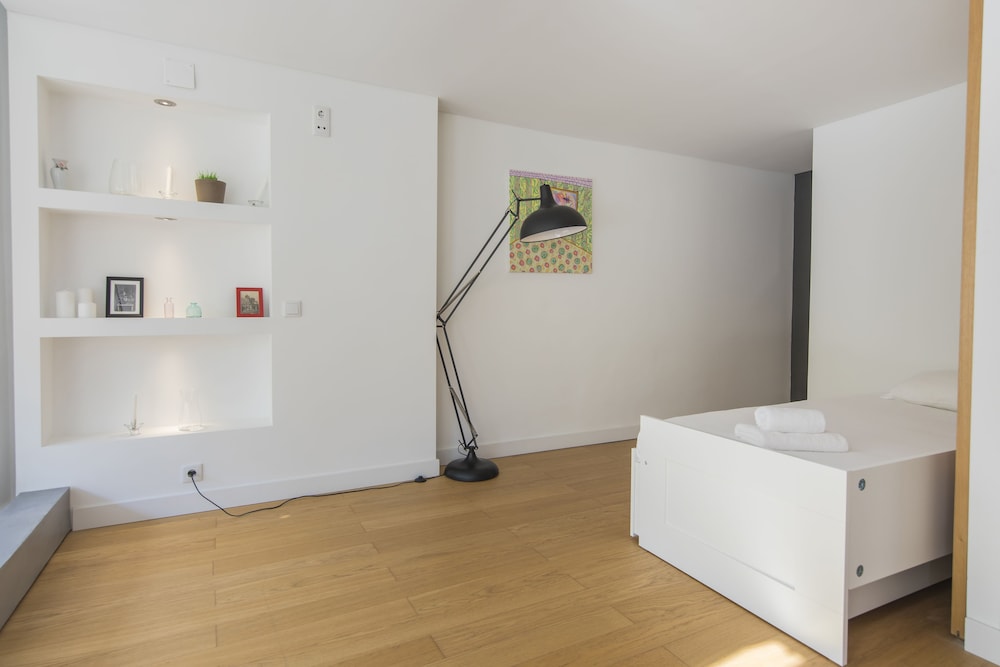 Marques de Pombal Trendy Apartment view 3