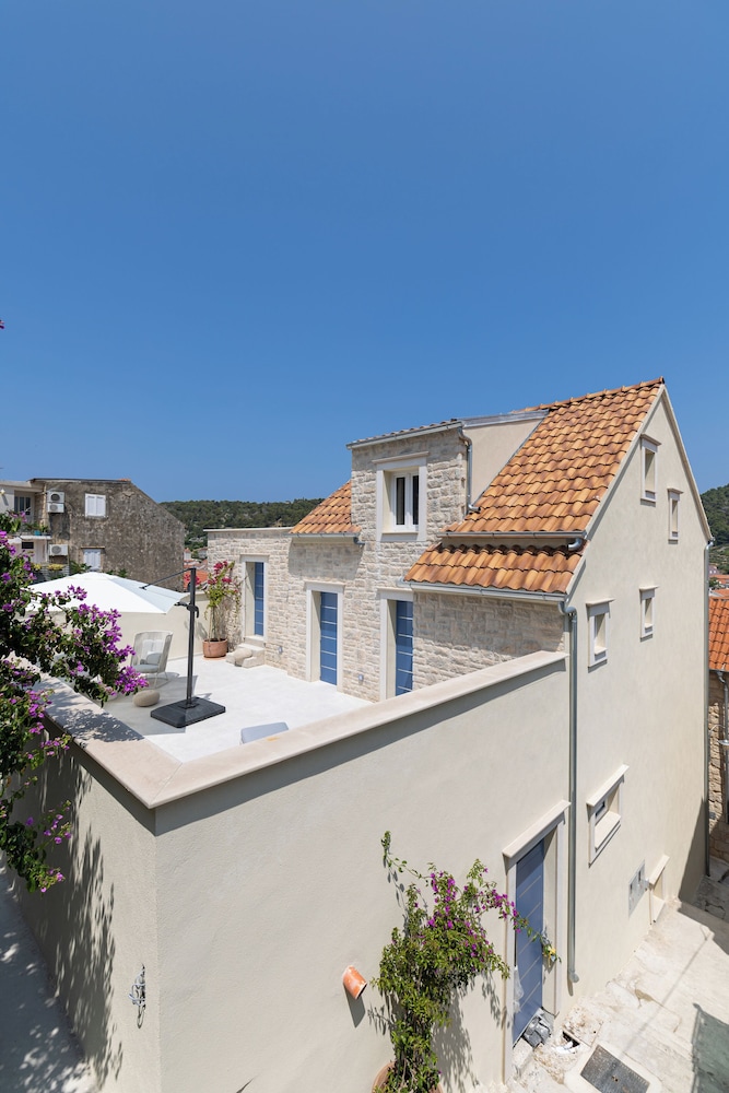 Villa Maja Aurelia in the Centre- Romantic studio apartment