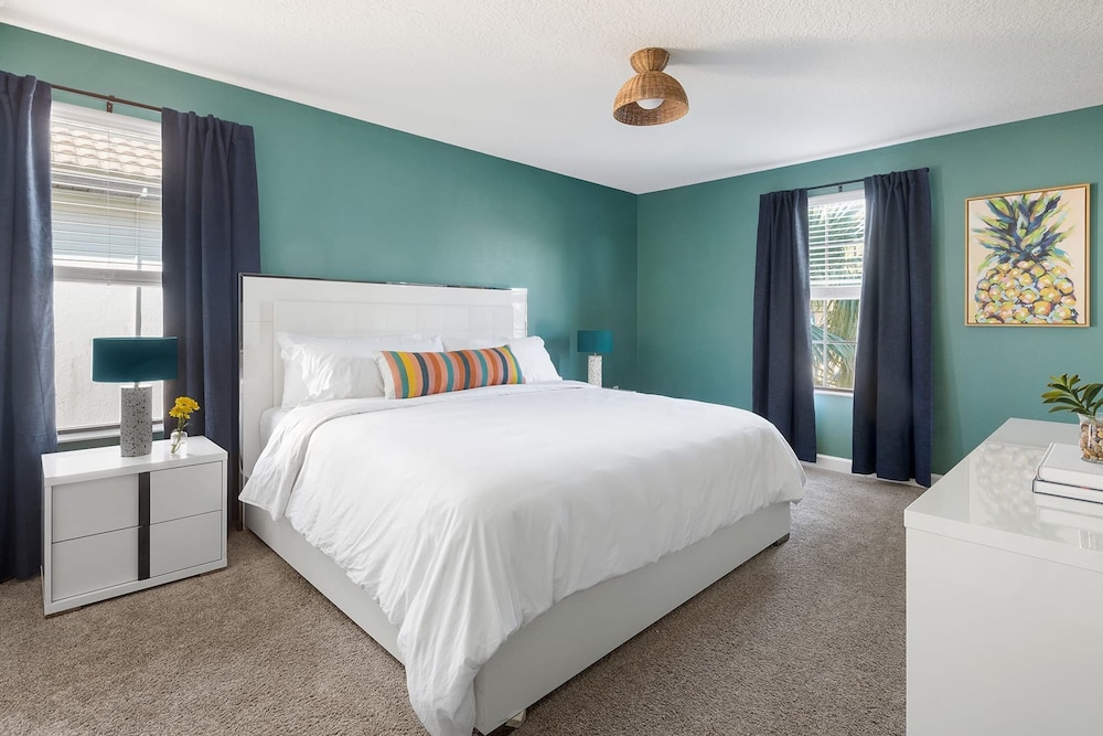 Under the Sea Disney Dream Home w Private Pool Resort Access