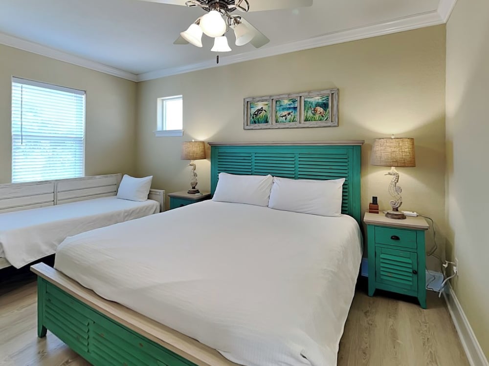 Destiny's Paradise by Southern Vacation Rentals