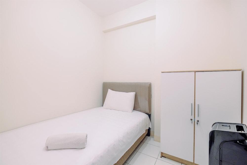 Cool and Warm 2BR at 7th Floor Podomoro Golf View Apartment, photo 17