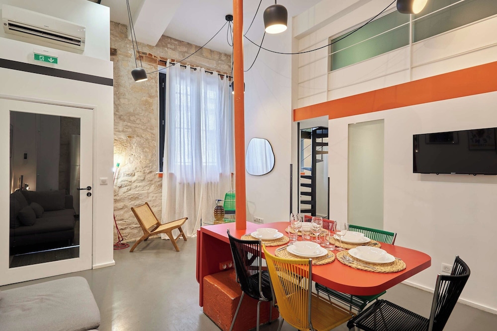 Superb Apartment Le Marais Center of Paris